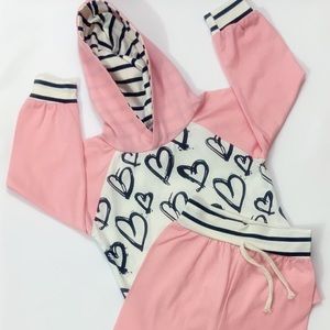 💕Hooded Hearts and Stripes💕
